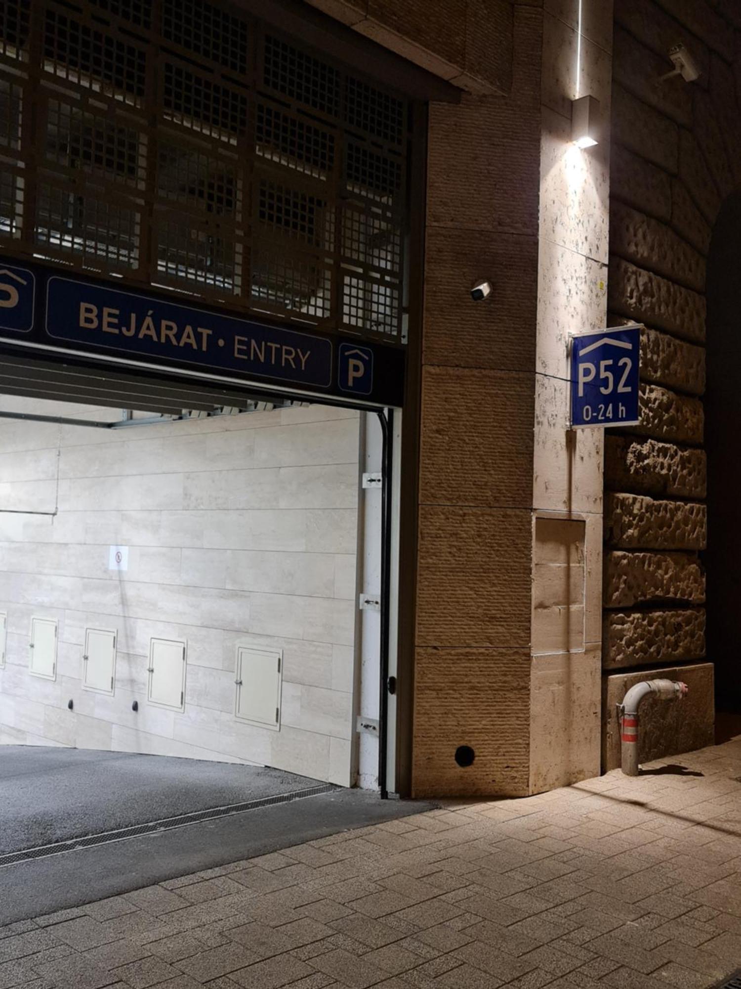 Apartament Liszt With Balcony And Garage Available -symphony 1